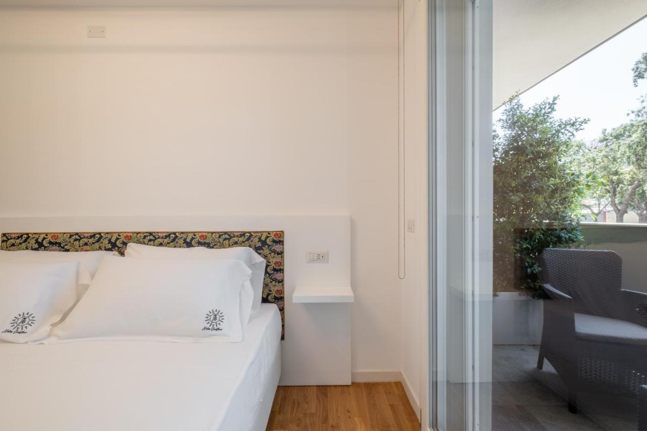 Helios Guest House Cagliari Eksteriør bilde