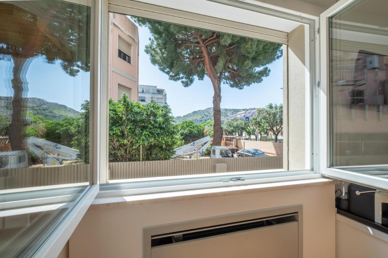 Helios Guest House Cagliari Eksteriør bilde