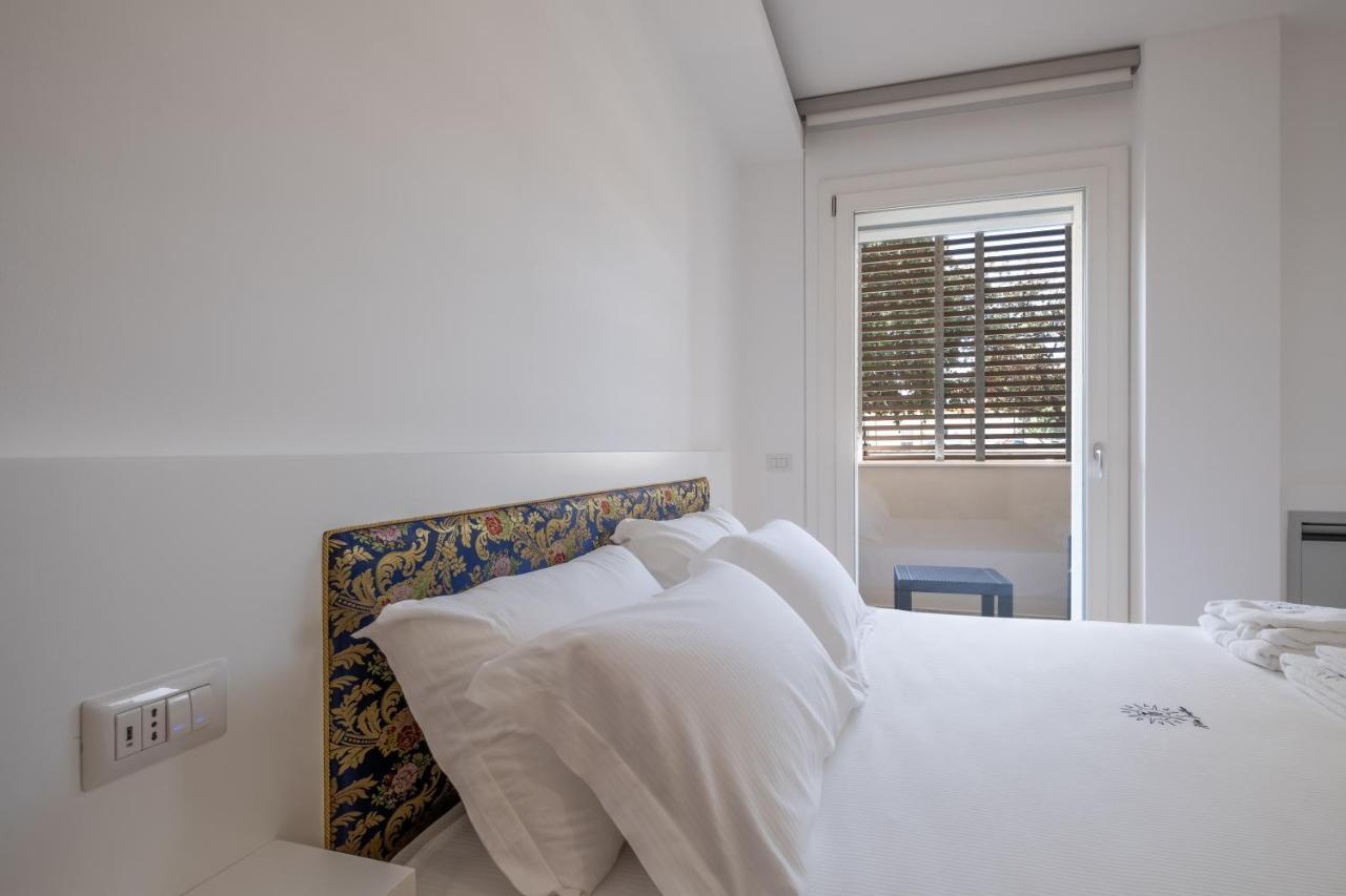 Helios Guest House Cagliari Eksteriør bilde